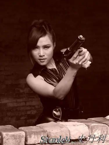 标题:柔情女杀手~诗漫