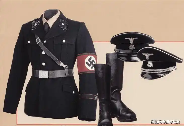 故此真正在战争期间党卫军的制服其实是灰色的,大体是下面这个样子.