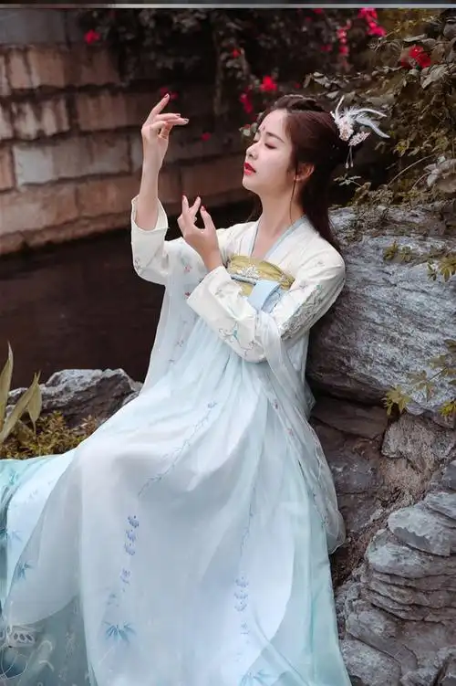 成人汉服女生古装超仙夏季襦裙仙女飘逸中大民族服装