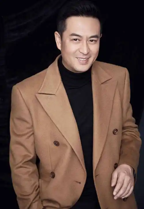 越老越有魅力的男明星,只服这8位!