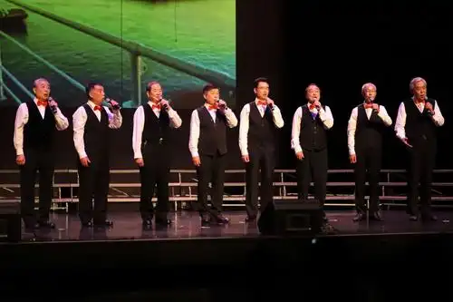 知音合唱团,男生小组合,"老友记"