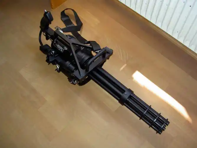 我就要吃鸡里的月饼加特林怎