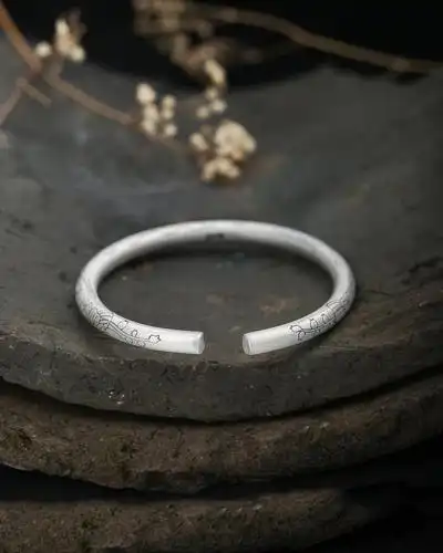 老凤祥同款999银荷花纹理民族风手镯女实心开口哑光母节礼物送妈妈式