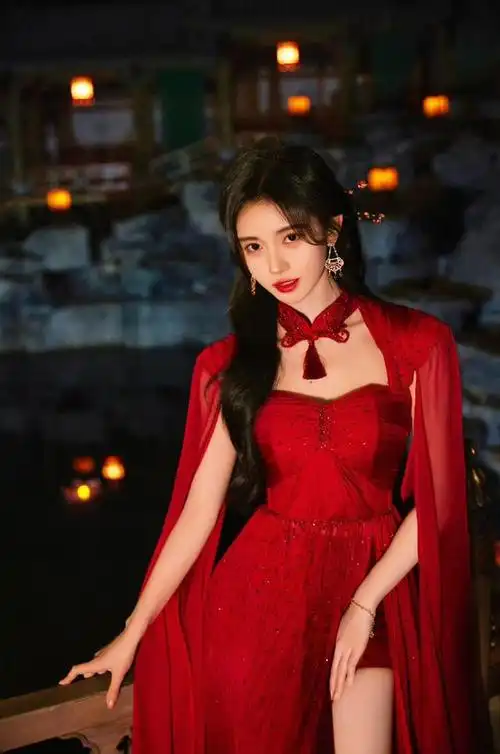 鞠婧祎背后的故事