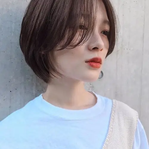 潮美妆 | 如果要鼓起勇气剪一次短发,那就选这款"初恋头"吧_发型