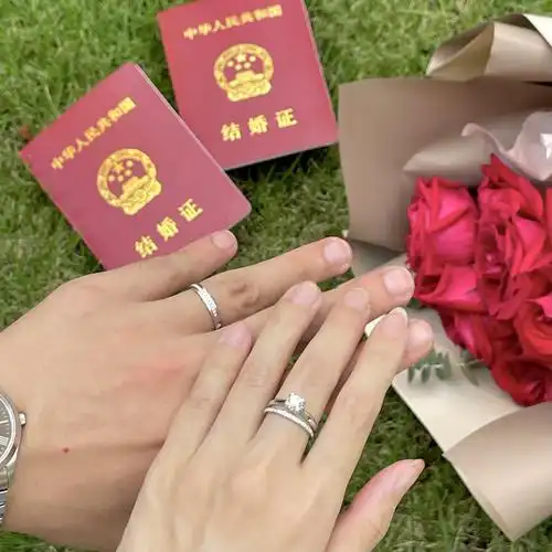 恋爱100件事566一起买戒指我们结婚啦