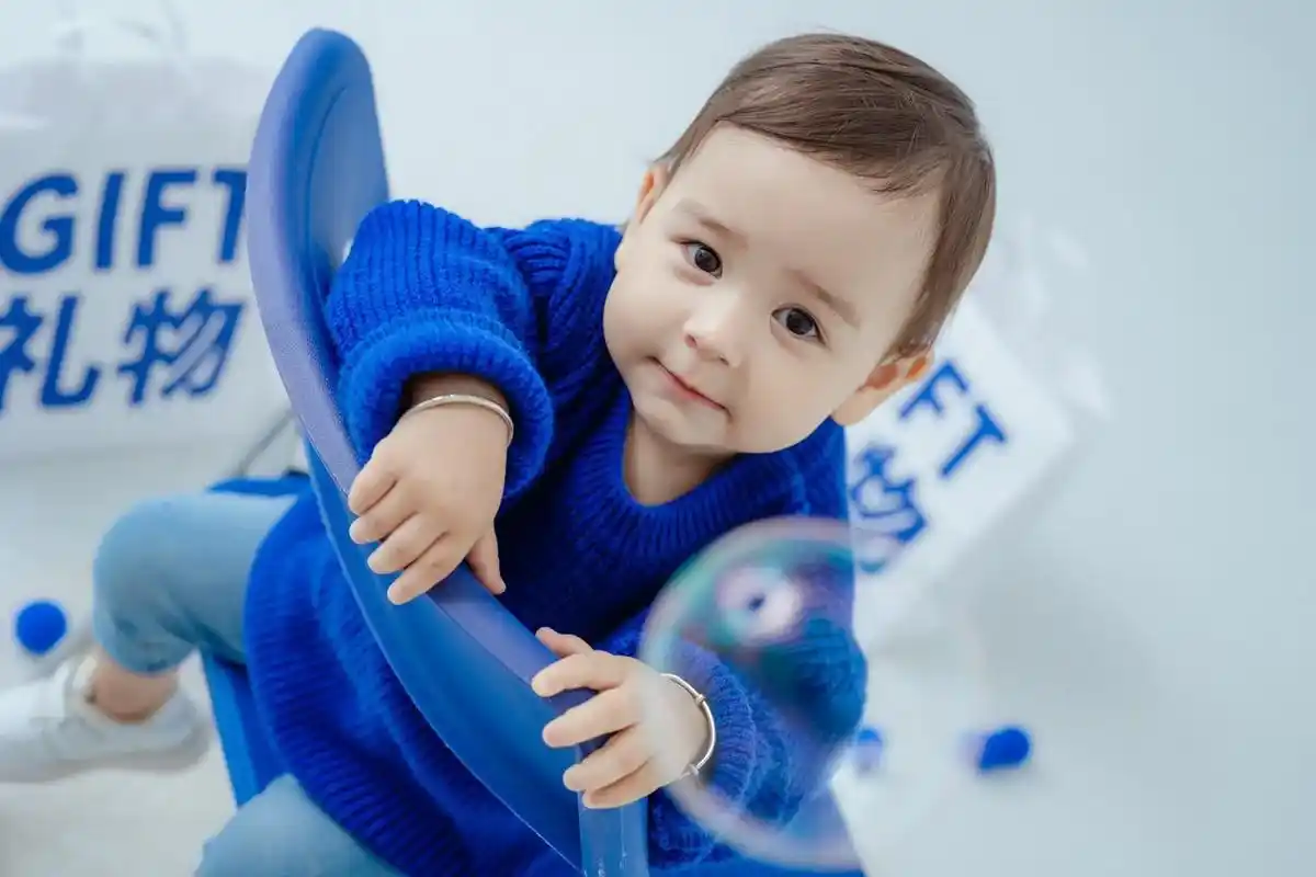 中法混血小曼迪