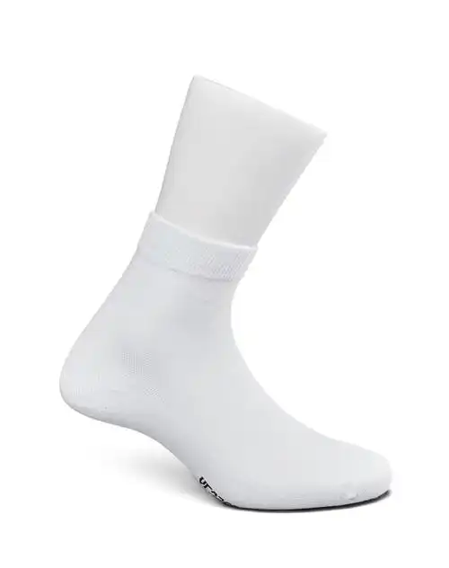 意尔康男士运动鞋专场意尔康舒适透气男款运动袜 长袜e76738030001