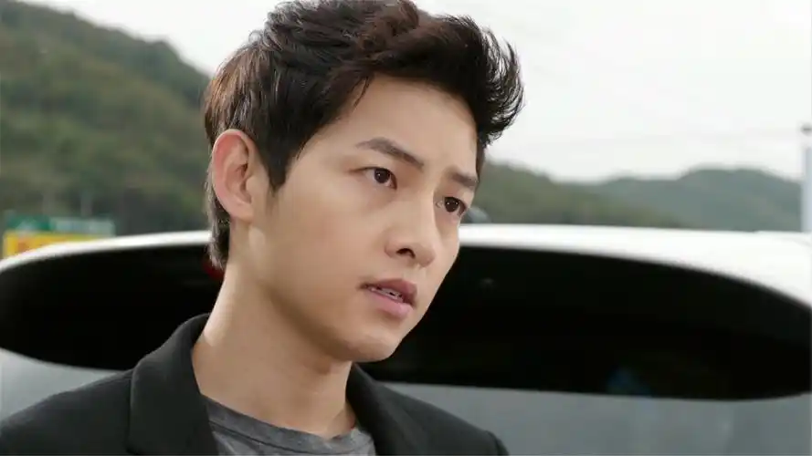 宋仲基《善良的男人》虐心剧照桌面壁纸下载