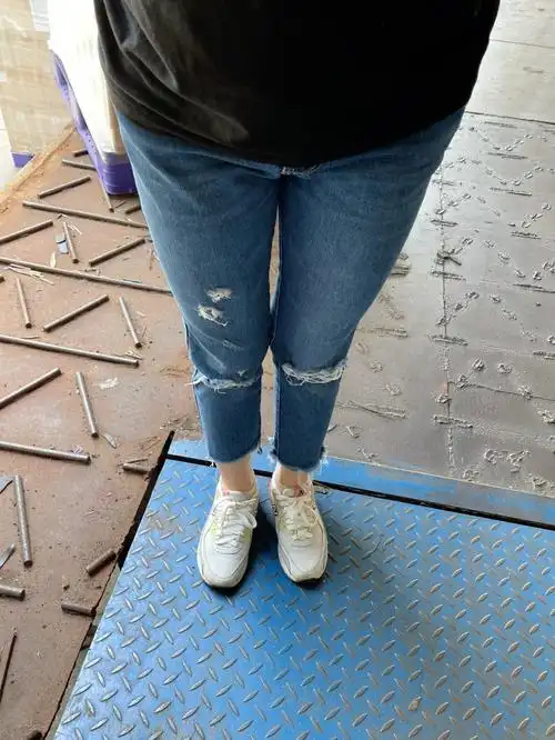 从58公斤到60公斤了涨了4斤,约等于一天一斤啊我要哭了,我运动是为了