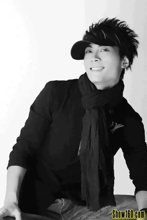 点击查看下一张 上传:阿祖 照片名:最新写真_10 说明:无介绍