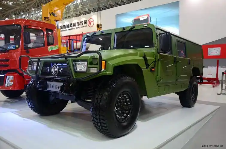 东风 猛士 4x4 长头硬顶指挥车