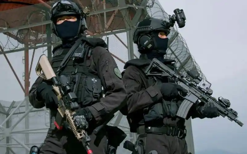 香港警察飞虎队(特别任务连)混剪_哔哩哔哩 (゜-゜)つロ 干杯~-bili