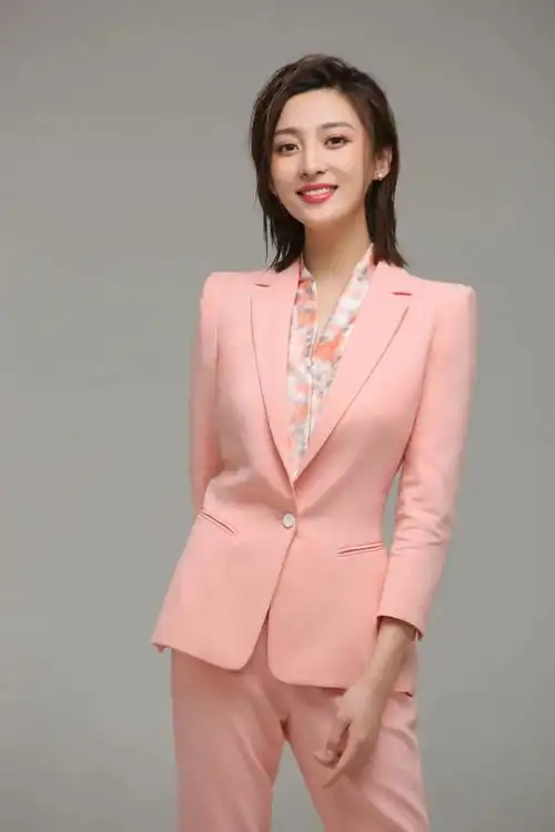 齐鲁频道主持人小鹿齐鲁频道主持人敬超评委齐鲁频道主持人聪博黄鑫鑫