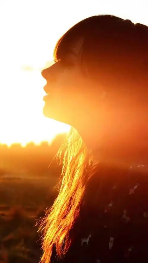 欧美,美女写真,唯美意境,欧美,美女,阳光,唯美,手机壁纸阳光下的欧美