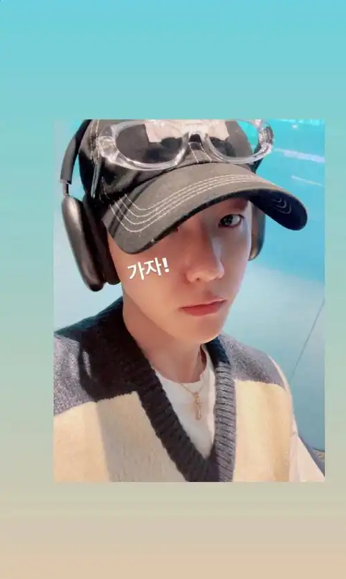 边伯贤#7014边伯贤超话@baekhyunee7230826【baekhyunee_exo】ins