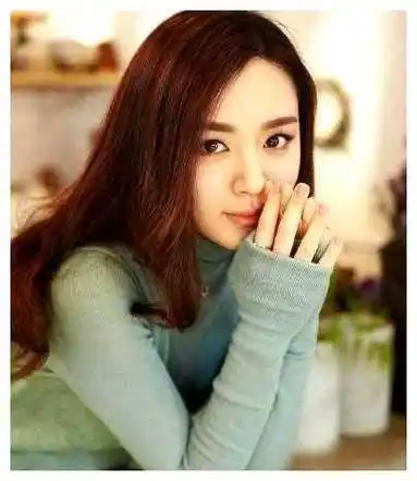 女演员豪放亲吻胡歌和张嘉益,网友直呼过瘾_王晓晨_表演_才能