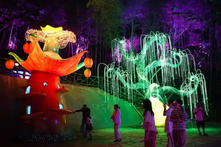 婺源篁岭乡村奇妙夜20如约而至夜游首日人气爆棚