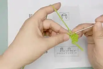 用钩针钩狗牙针的方法_百度视频搜索