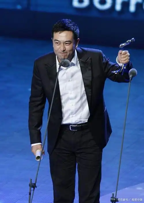 张嘉译走出有感觉的步伐