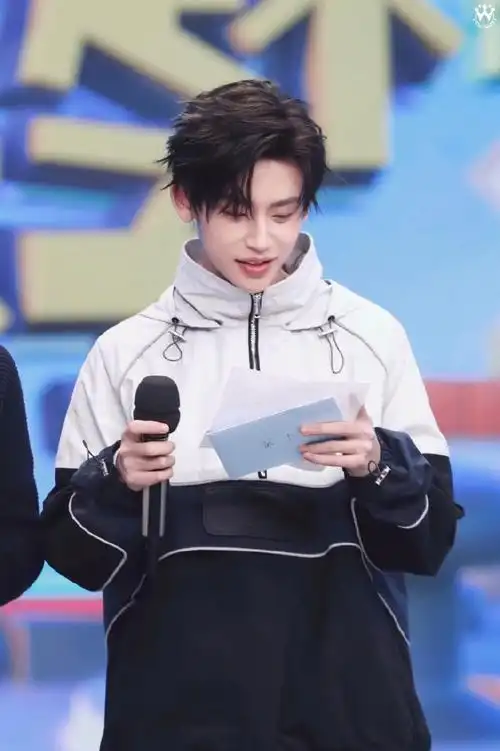 小鬼王琳凯[超话]##王琳凯可爱