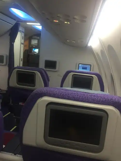 给上海航空738点个赞.