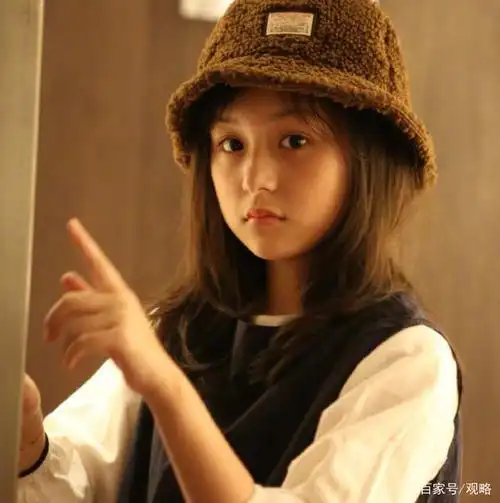 全演艺圈等她长大!超萌童星神仙颜值100%真人洋娃娃