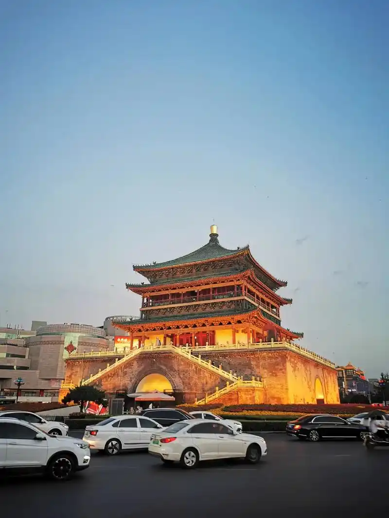 西安古城,不光是五千年的文明,更代表了深层次的精神和物质文化 - 抖