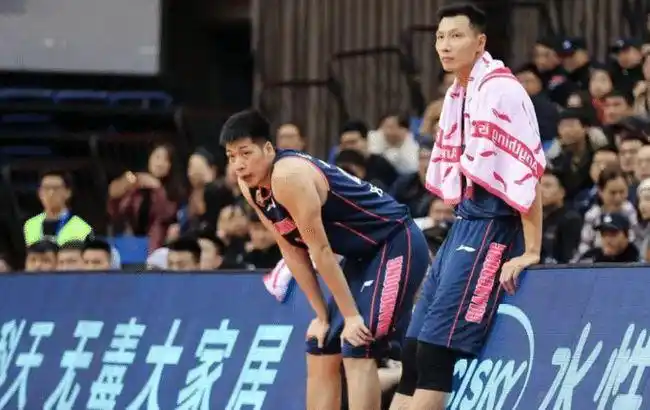 无奈!歇业许久,任骏飞烧腊店损失惨重,媒体透露:他专注于训练