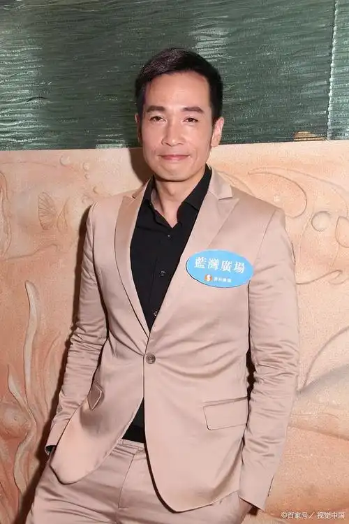 港星视帝陈豪一向以正面形象深受广告商欢迎,多年来一直稳守tvb广告