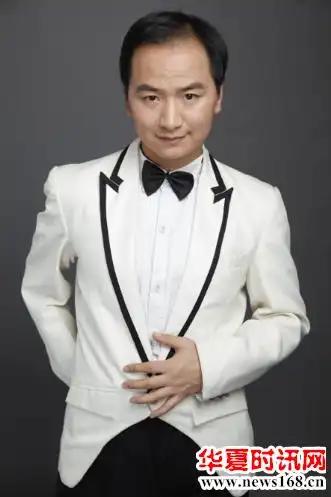 "真好哥"陆超将主持2019《西北春晚》