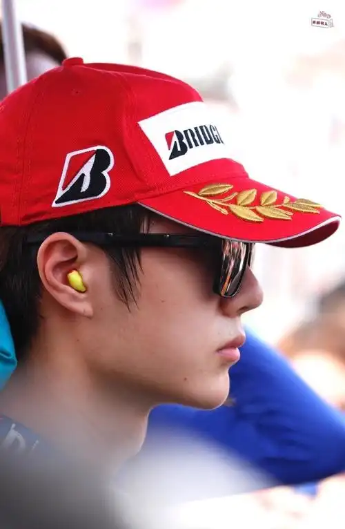 来看王一博85号生图