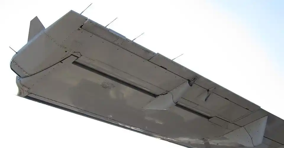 飞机_副翼_左_atr_空气动力学的_平衡_无版权图_速排小蚂蚁编辑器