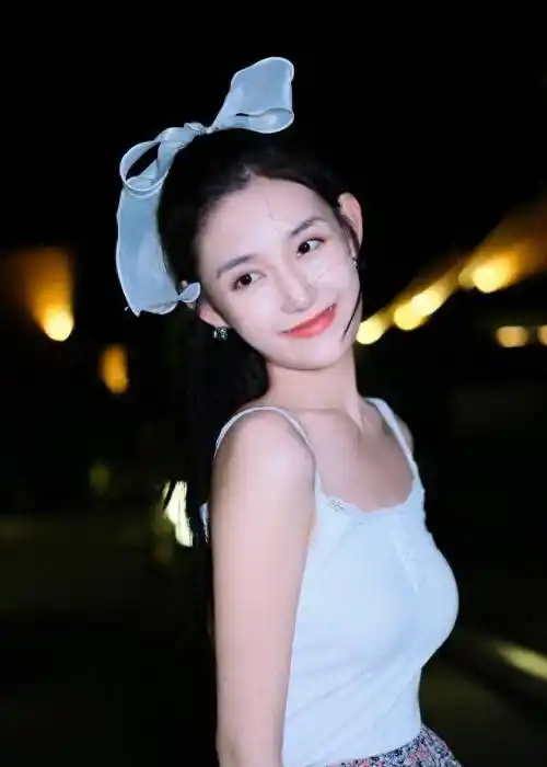 蒋依依被实锤偷税漏税,而且还是屡教不改,粉丝的洗白让人难接受_逃税