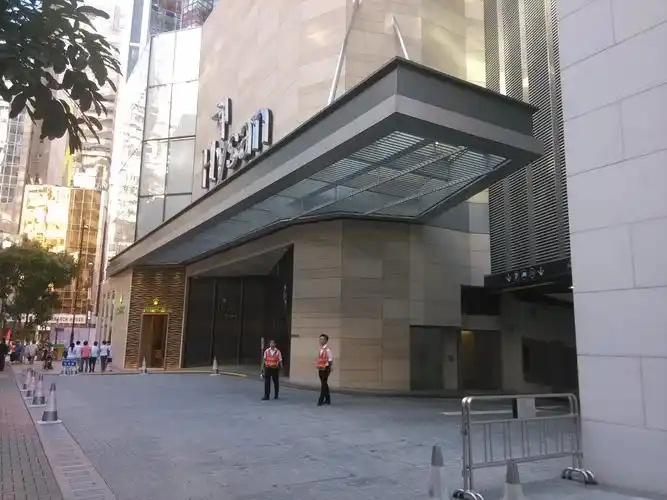 香港铜锣湾希慎广场(hysan place at lee gardens)