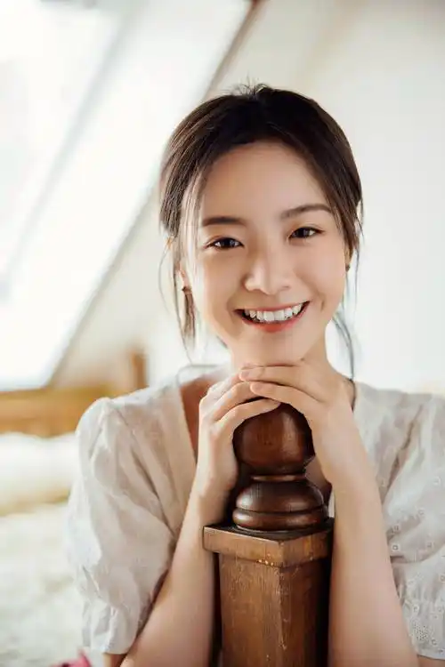 3位00后资源咖女演员在娱乐圈的崛起之路