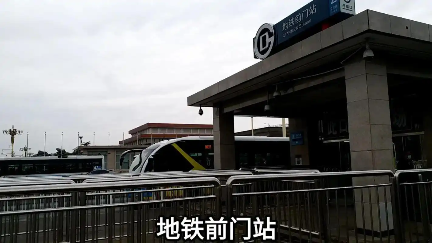 旧照新发!今年元宵节一直下雨,外出受限,喜庆气氛也受影响…… - 抖音