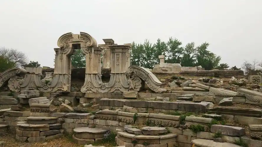 圆明园 这场大火让人不自觉想到中国文化曾经历的磨难, 曾经那场烧了