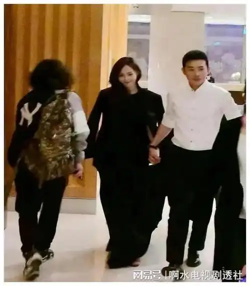 没想到,被"花花公子"邱泽抛弃的唐嫣,如今在罗晋手中熠熠生辉|杨幂