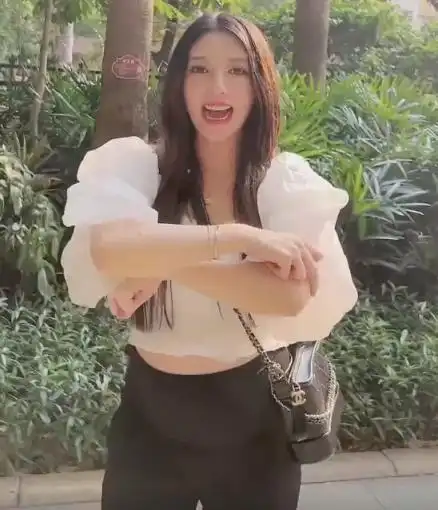 网红兜儿是谁 网红兜儿以前照片 - 网络编辑之家