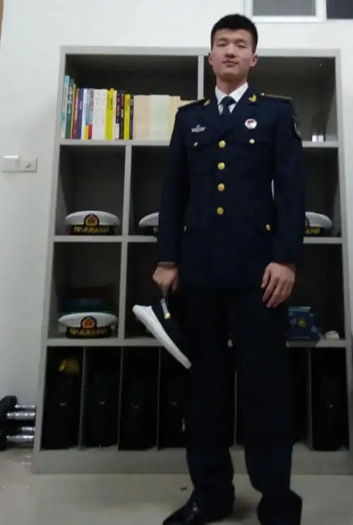 大垸派出所民警-胡金晶监利市公安局2021年底我转业分配到监利市公安