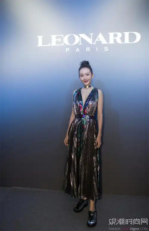 春季怎么能少了连衣裙