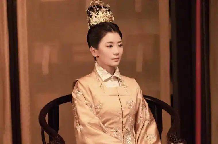 贾静雯久违出演古装剧成化十四年只能为流量艺人作配