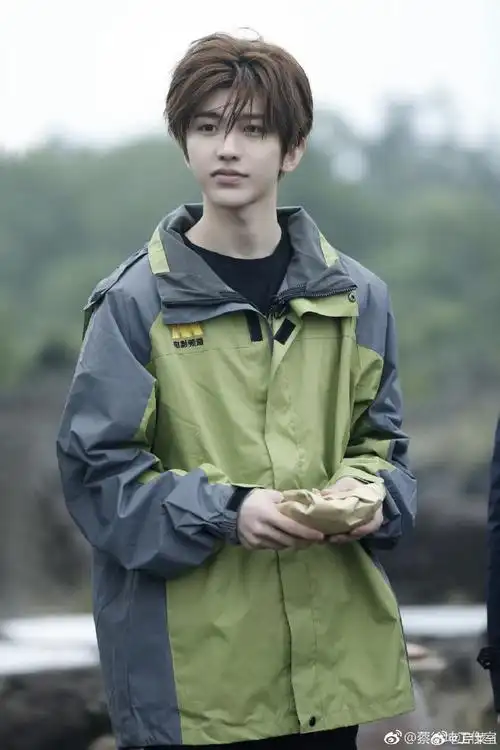 蔡徐坤##原创音乐制作人蔡徐坤##蔡徐坤新歌deadman