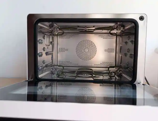 蒸烤箱和空气炸电烤箱如何抉择?多方面分析对比,帮你选择