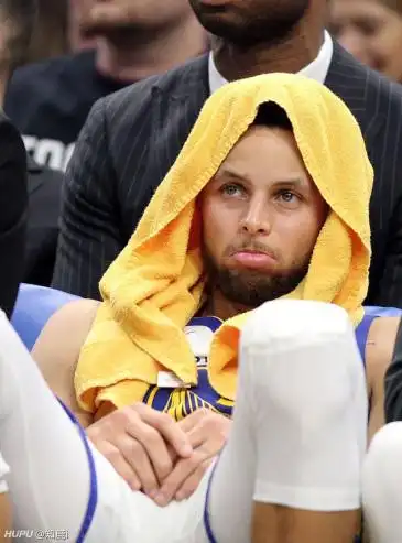 寻一张库里最帅图片～每人一张,我先来