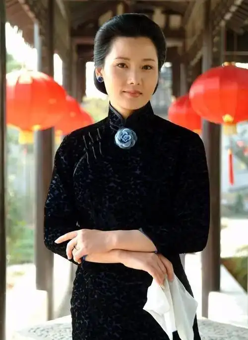 双枪假面人电影剧情「梳理」 _晶羽科技