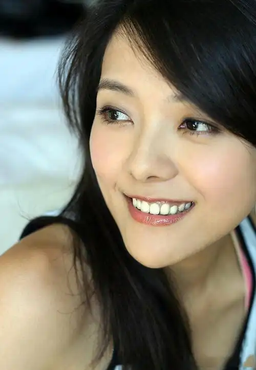 杨乐乐写真图片湖南卫视主持人杨乐乐图片