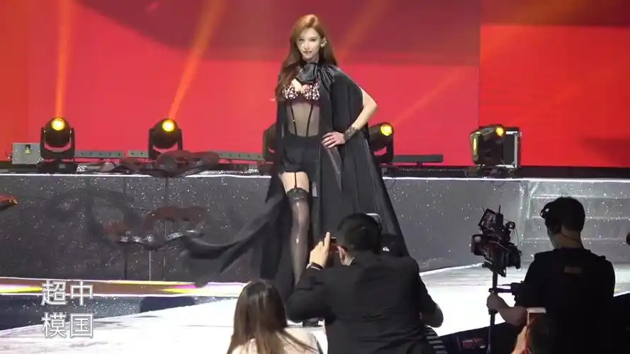 林志玲遇见最好的自己都市丽人时尚盛典内衣秀