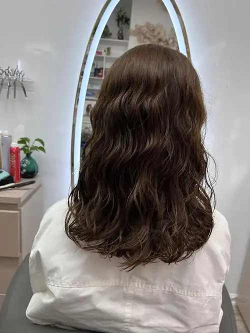 中长发烫发发型